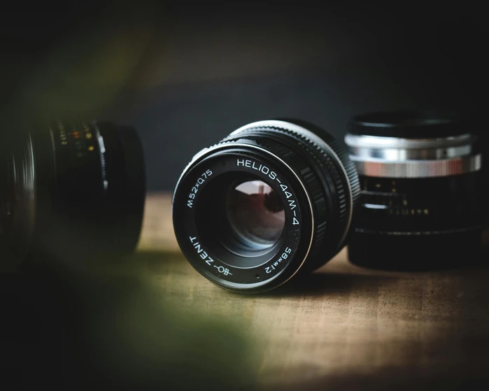 how to choose a lens