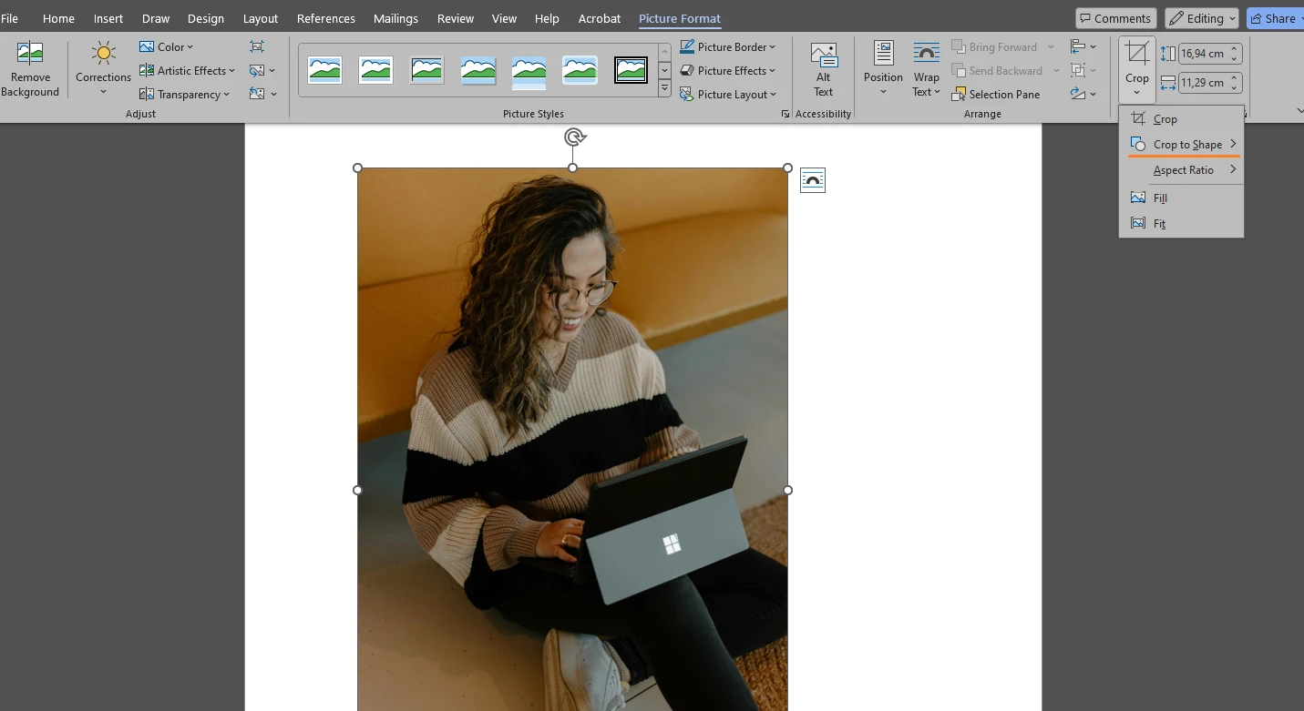 How to Crop a Picture into a Shape in Word